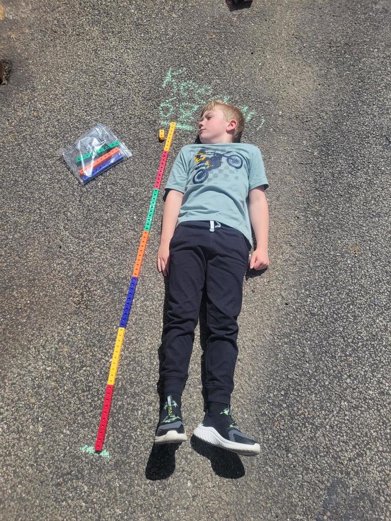 Dunlow Elementary School Kindergarten Measuring Project